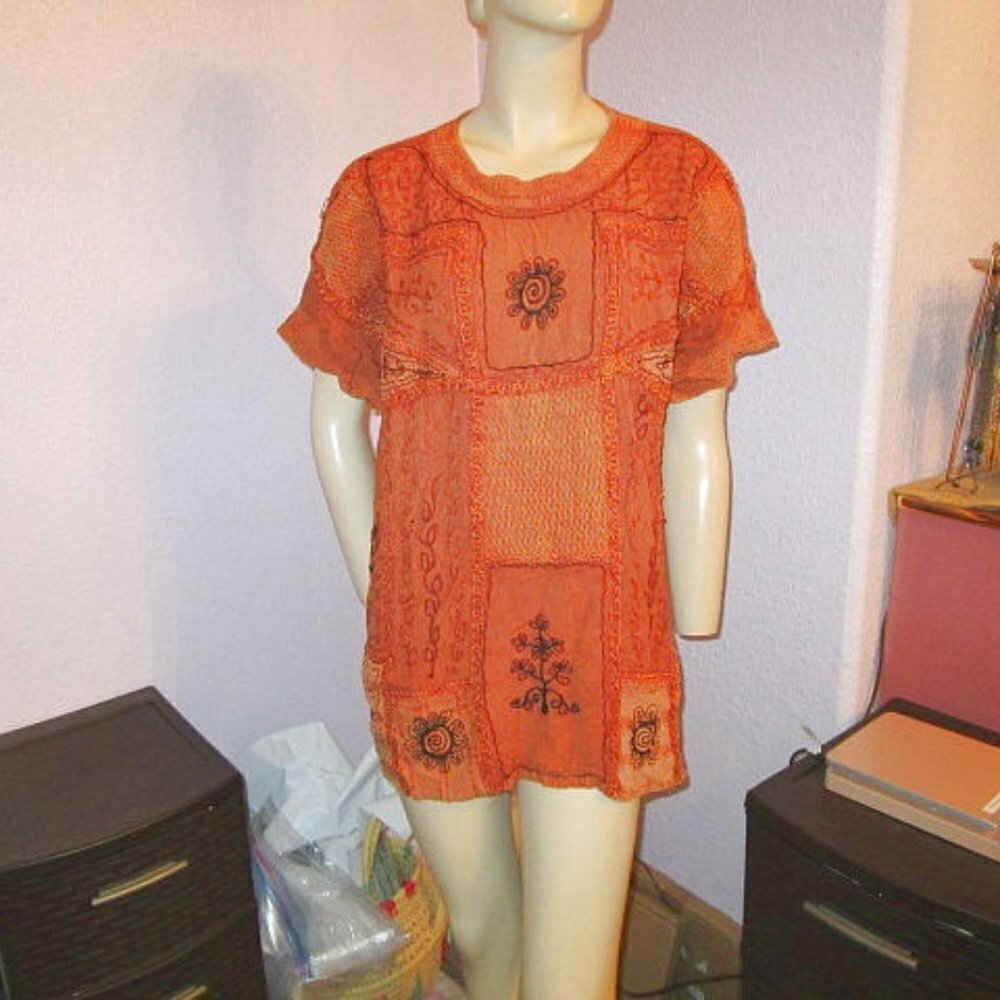 Vtg Embroidered Patchwork Top Size S Oversized Batik Tunic Boho Hippie Granola